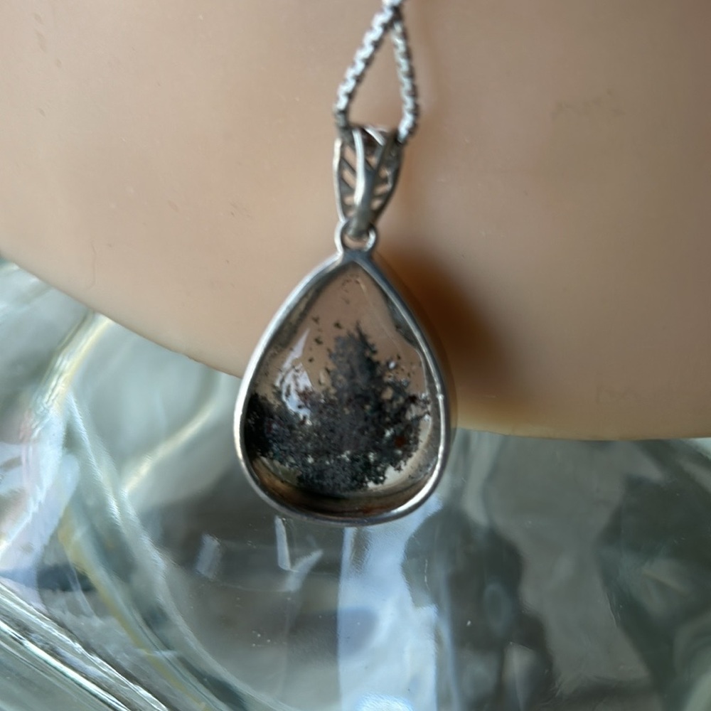 Gorgeous BLOOMING QUARTZ GARDEN PENDANT 925 Silver CHAIN INCLUDED!!